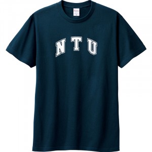 【我們這一家】NTU經典字框純棉短T_深藍