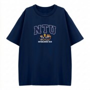 【2026新品上市】NTU臺大萌三寶寬版短T_深藍