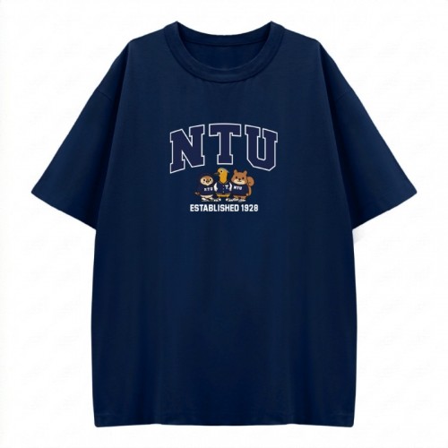 【2026新品上市】NTU臺大萌三寶寬版短T_深藍 【2026新品上市】NTU臺大萌三寶寬版短T_深藍