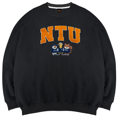 NTU立體毛巾繡萌三寶落肩大學T_經典黑 NTU立體毛巾繡萌三寶落肩大學T_經典黑